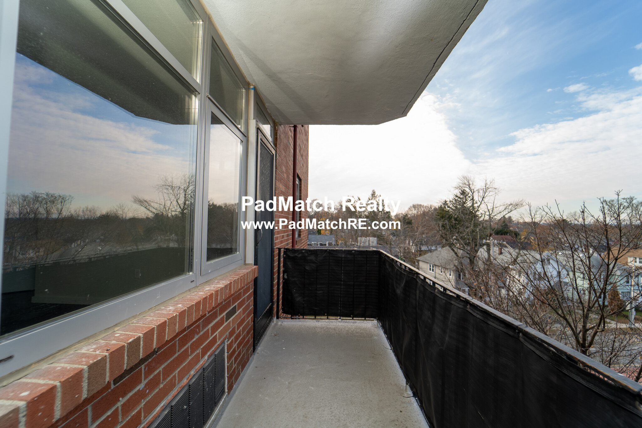 125 Trapelo Rd, Cushing Square