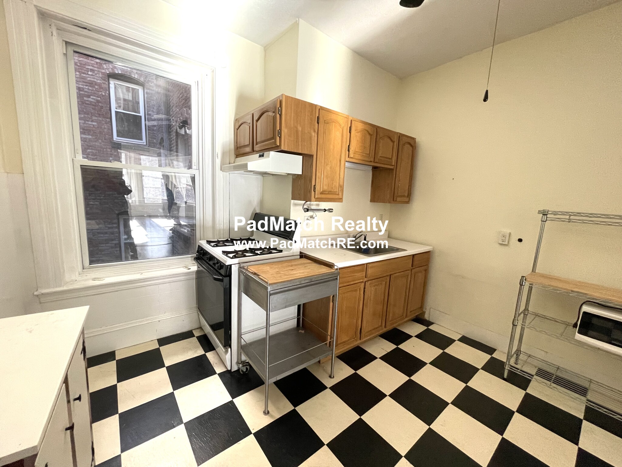 1 bed, 1 bath apartment for rent at 77 Westland Ave Unit 3, Fenway — photo 5 of 12