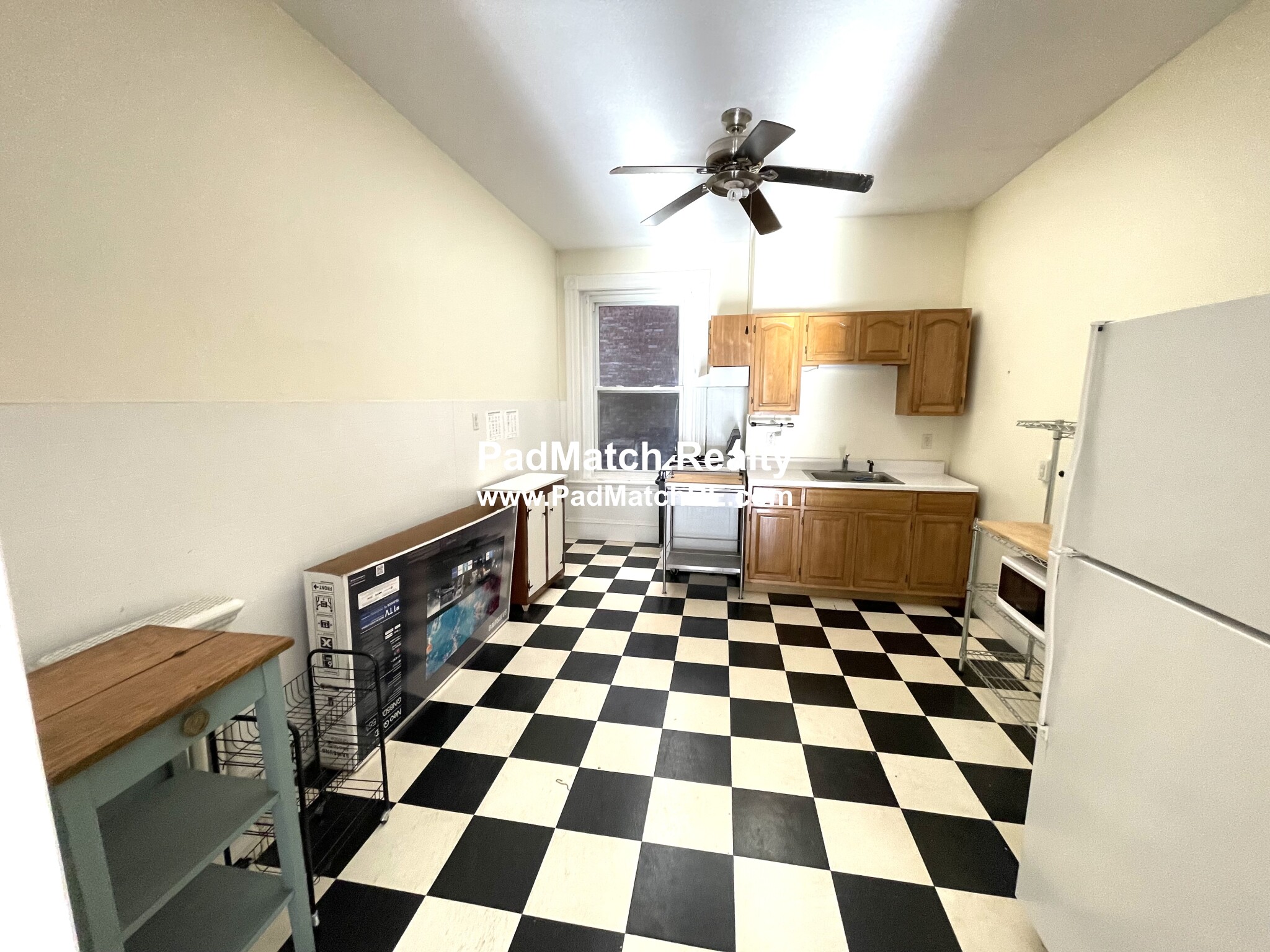1 bed, 1 bath apartment for rent at 77 Westland Ave Unit 3, Fenway — photo 4 of 12