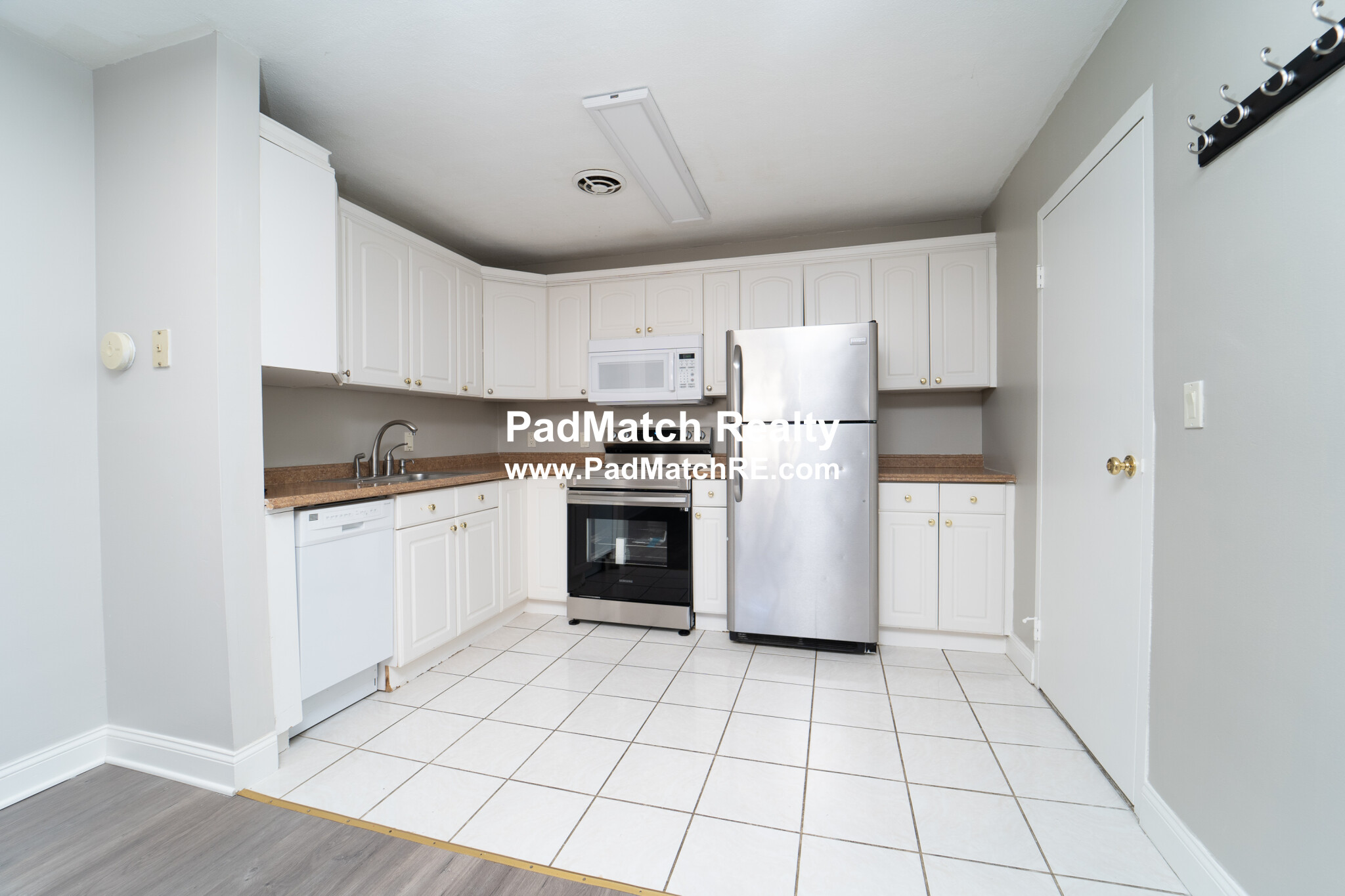2 bed, 1 bath apartment for rent at 10 Riverside St Unit 1-4, Watertown — photo 4 of 12