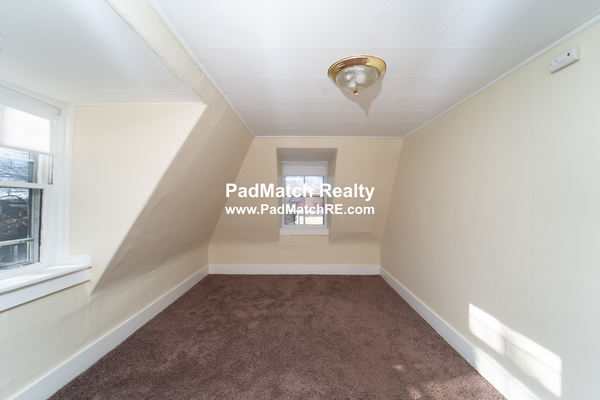 1 bed, 1 bath apartment for rent at 62 Maple St Unit 3, Hyde Park — photo 7 of 16
