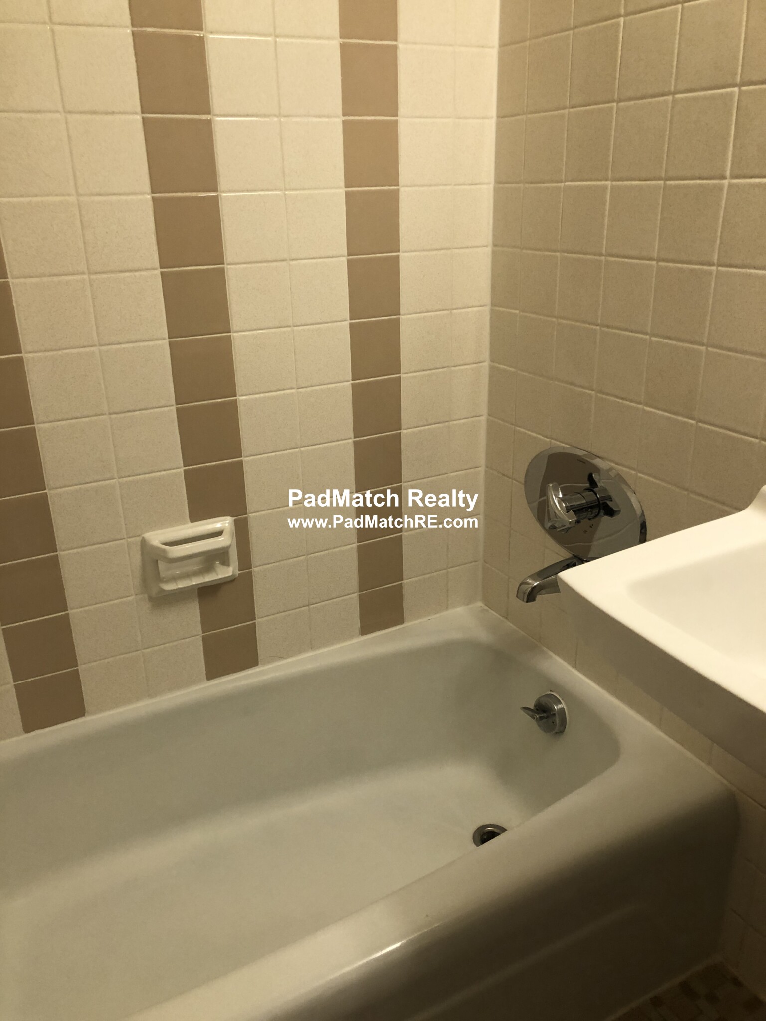 168 North Beacon St, Brighton