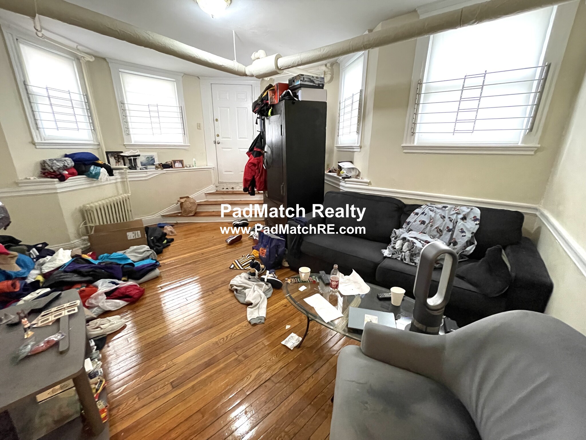1 bed, 1 bath apartment for rent at 220 Kelton St Unit B, Allston — photo 2 of 11