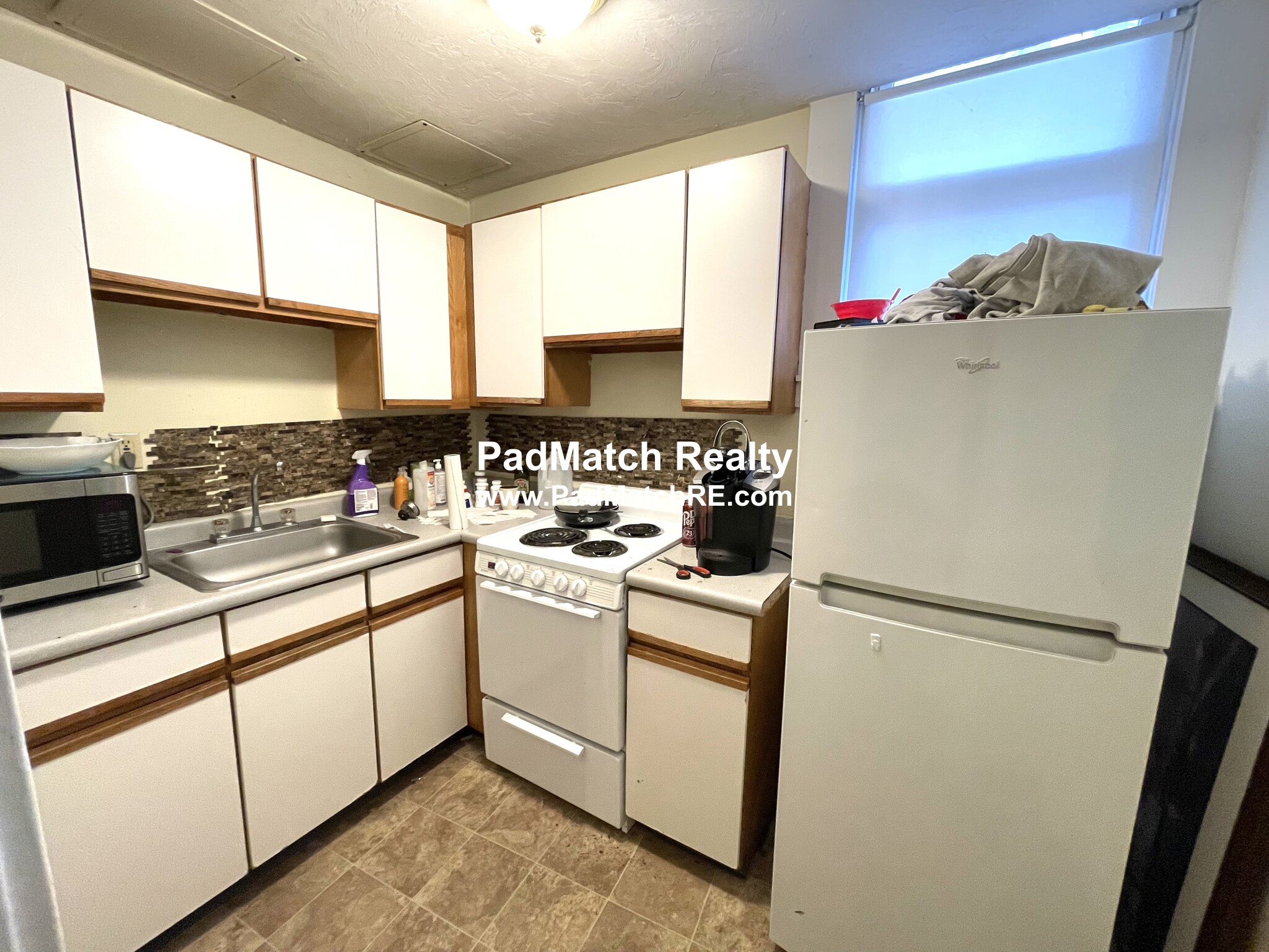 1 bed, 1 bath apartment for rent at 220 Kelton St Unit B, Allston — photo 7 of 11