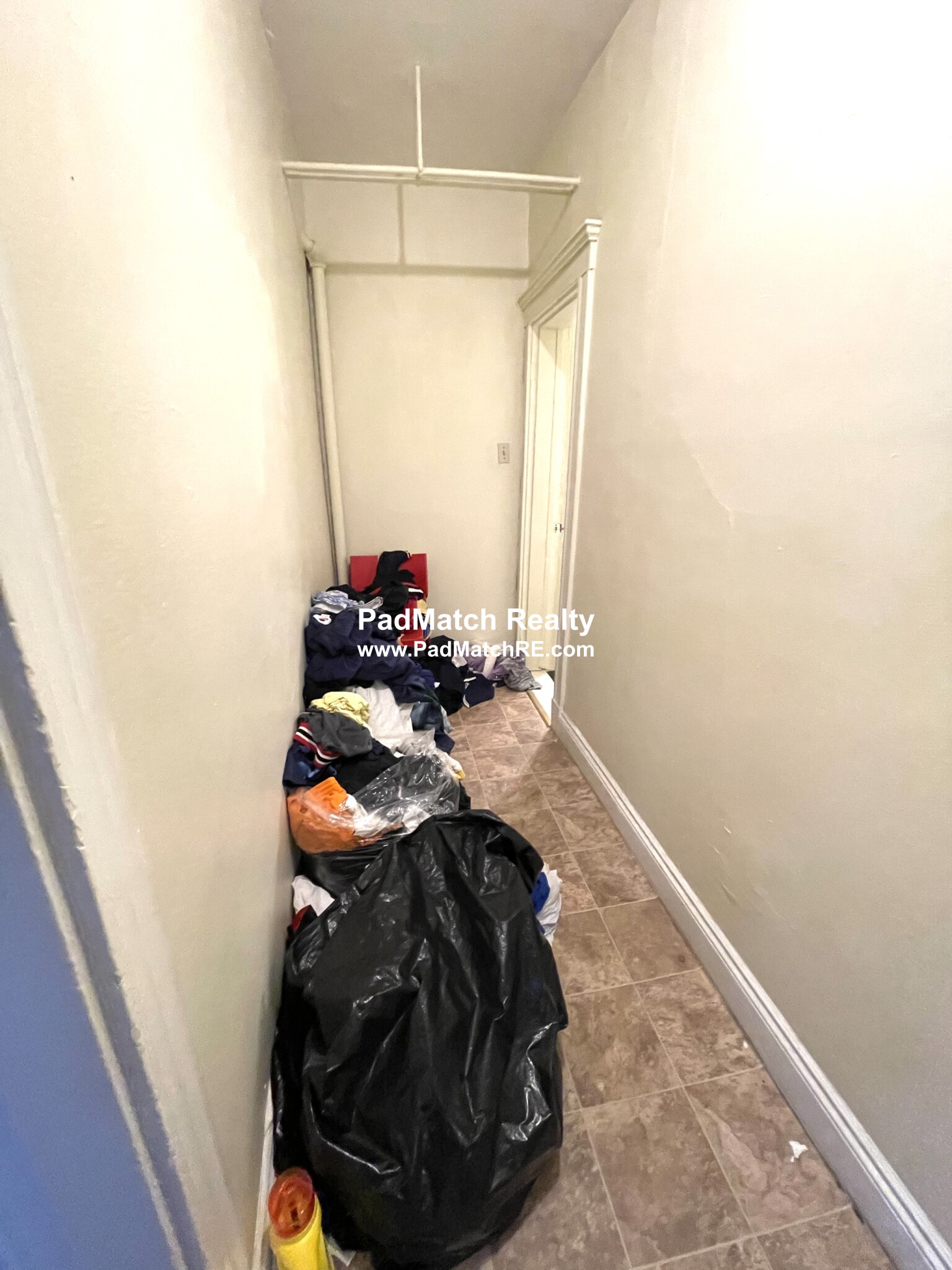 1 bed, 1 bath apartment for rent at 220 Kelton St Unit B, Allston — photo 9 of 11