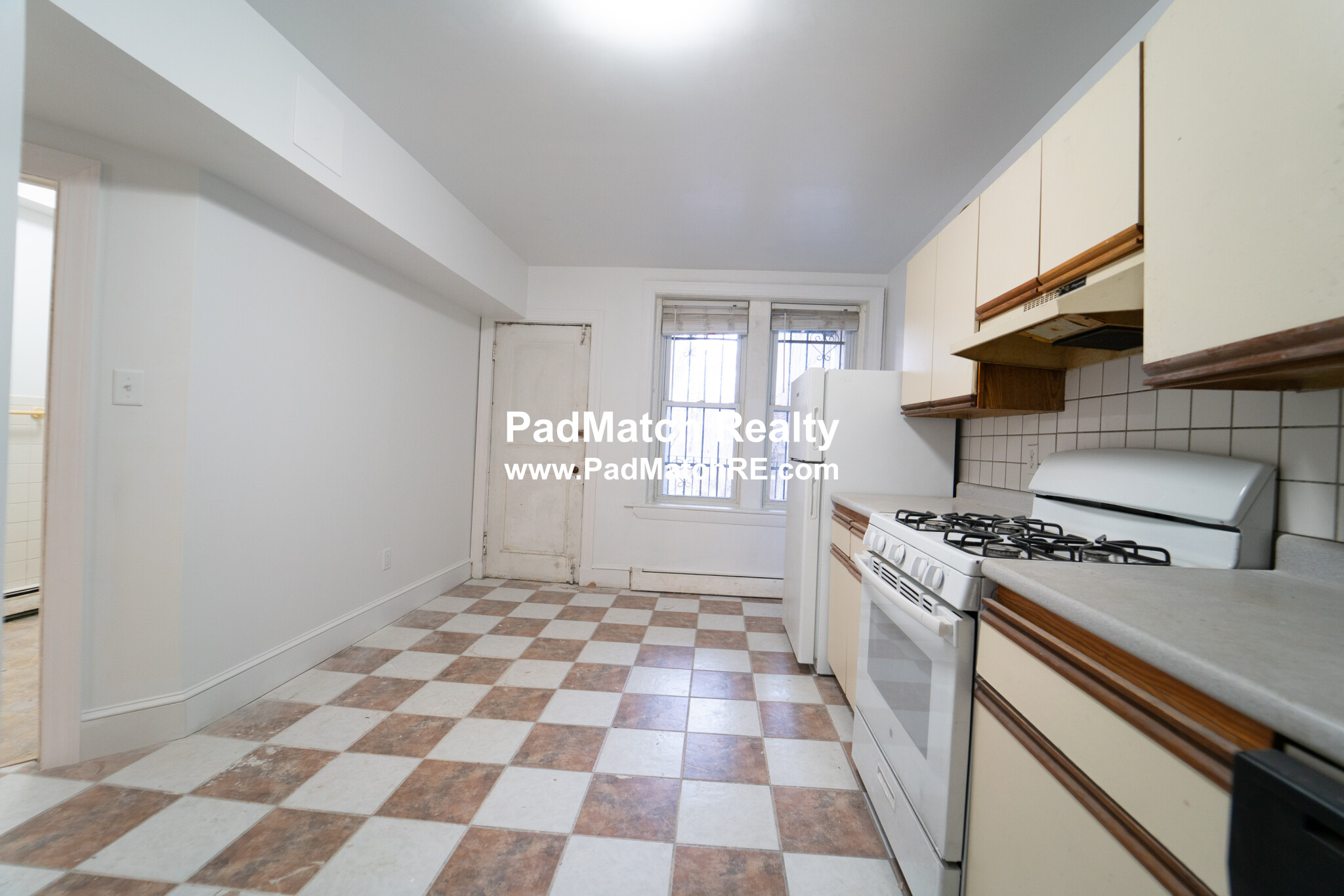 1682 Commonwealth Ave, Brighton