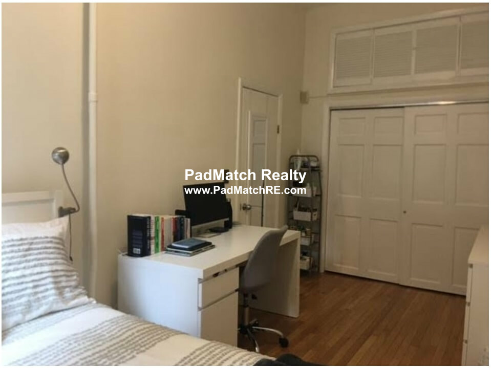 15 Aberdeen St, Fenway