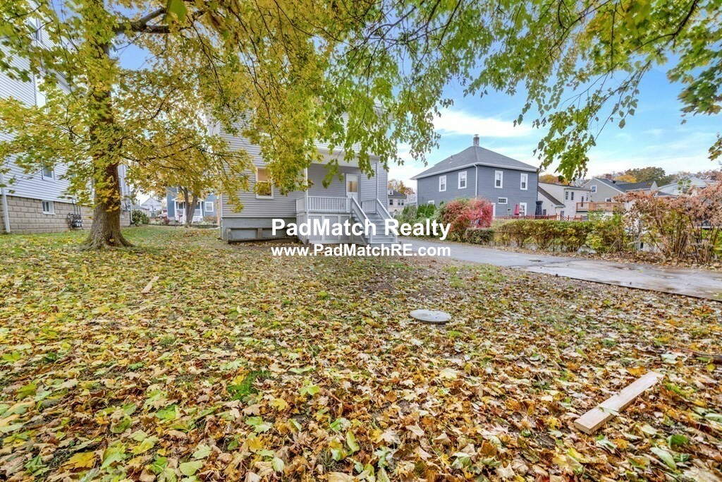 Photo 11 of 24 Saunders Rd.