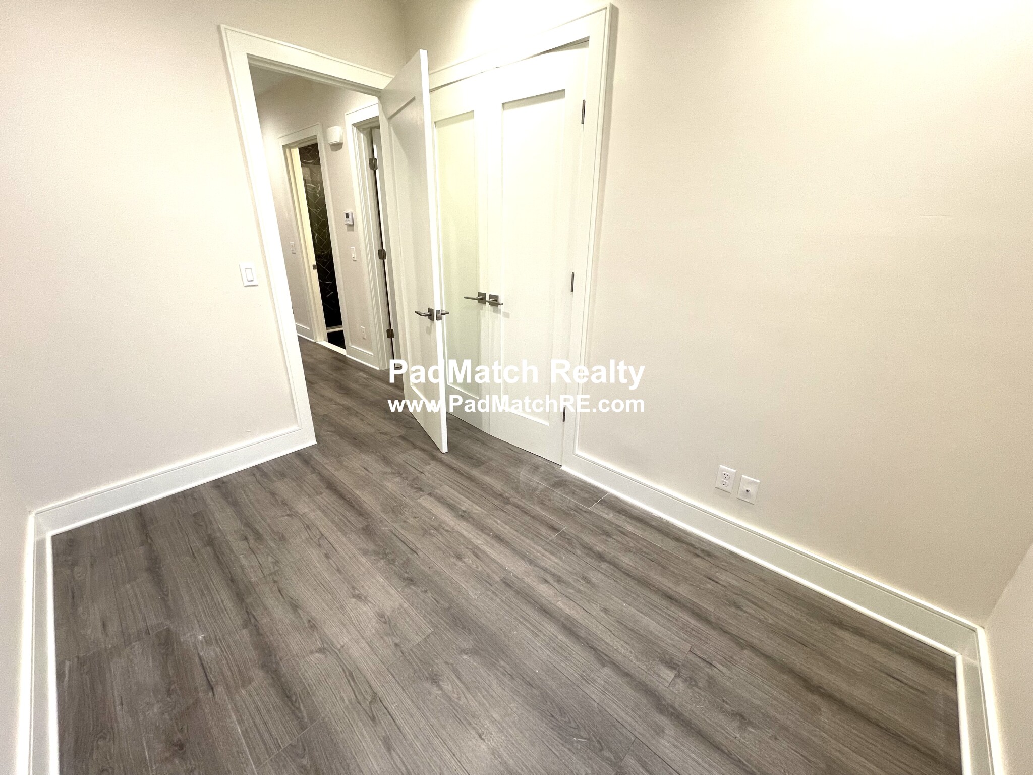 64 Chelsea St, East Boston