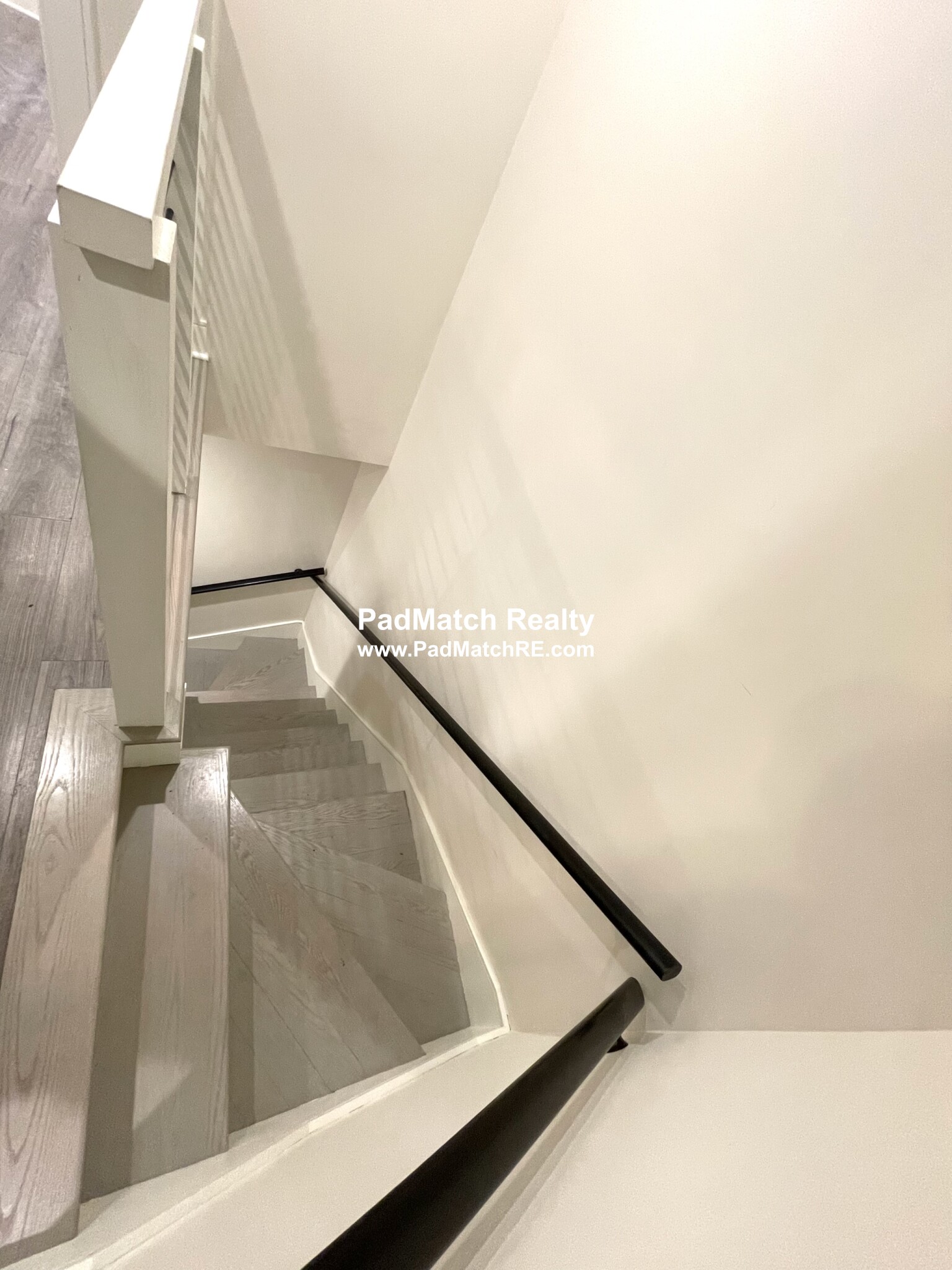 64 Chelsea St, East Boston