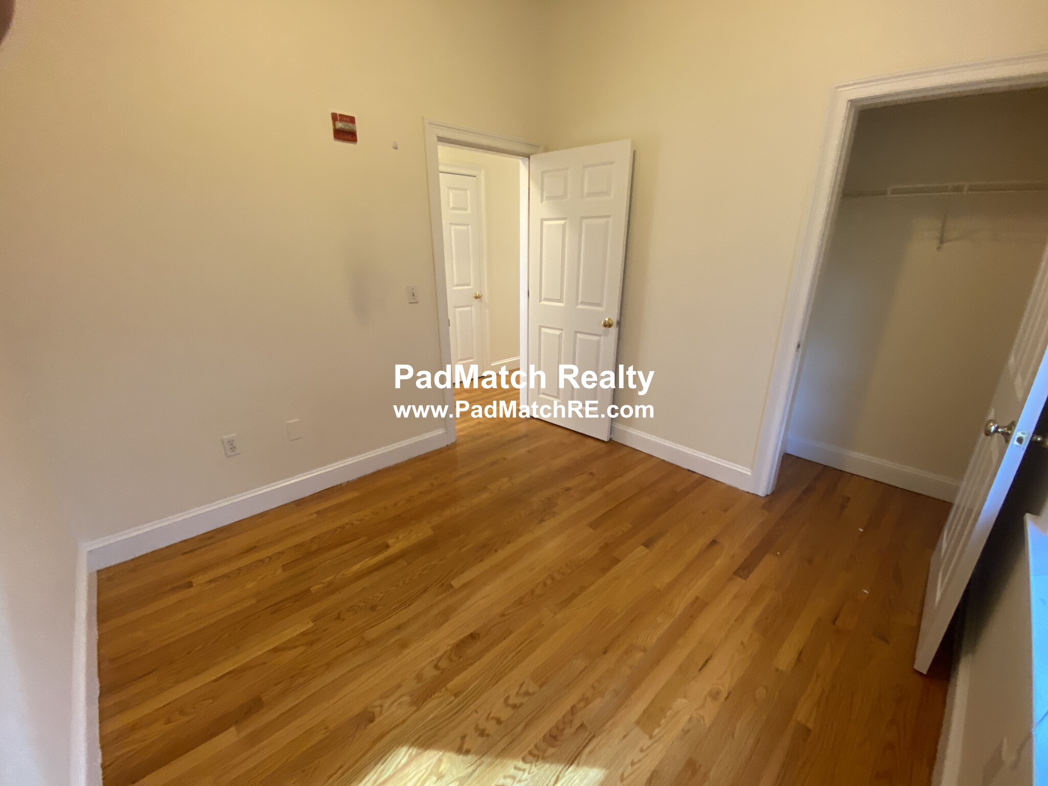 9 Gardner Ter, Allston