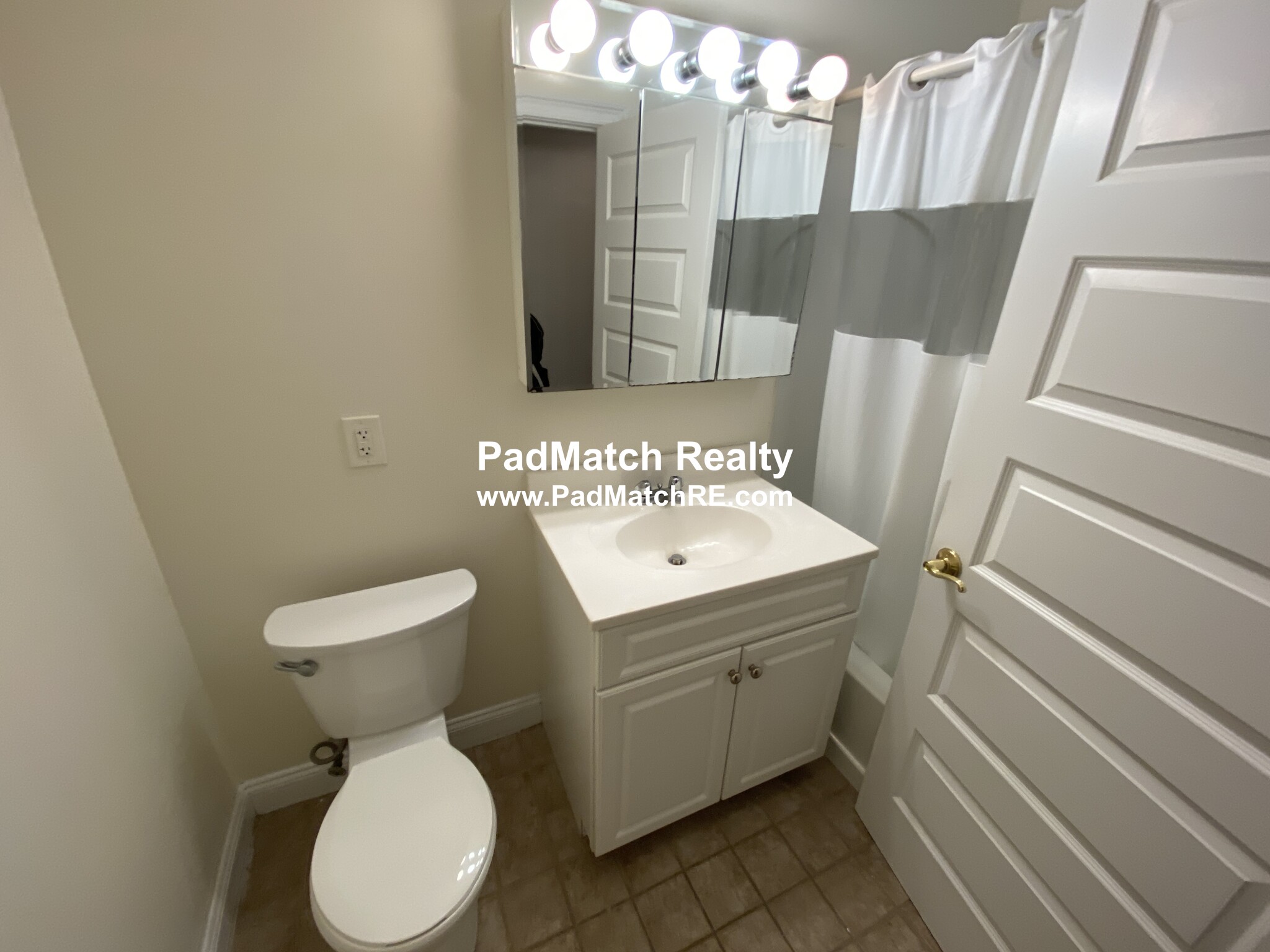 53 Ashford St, Allston