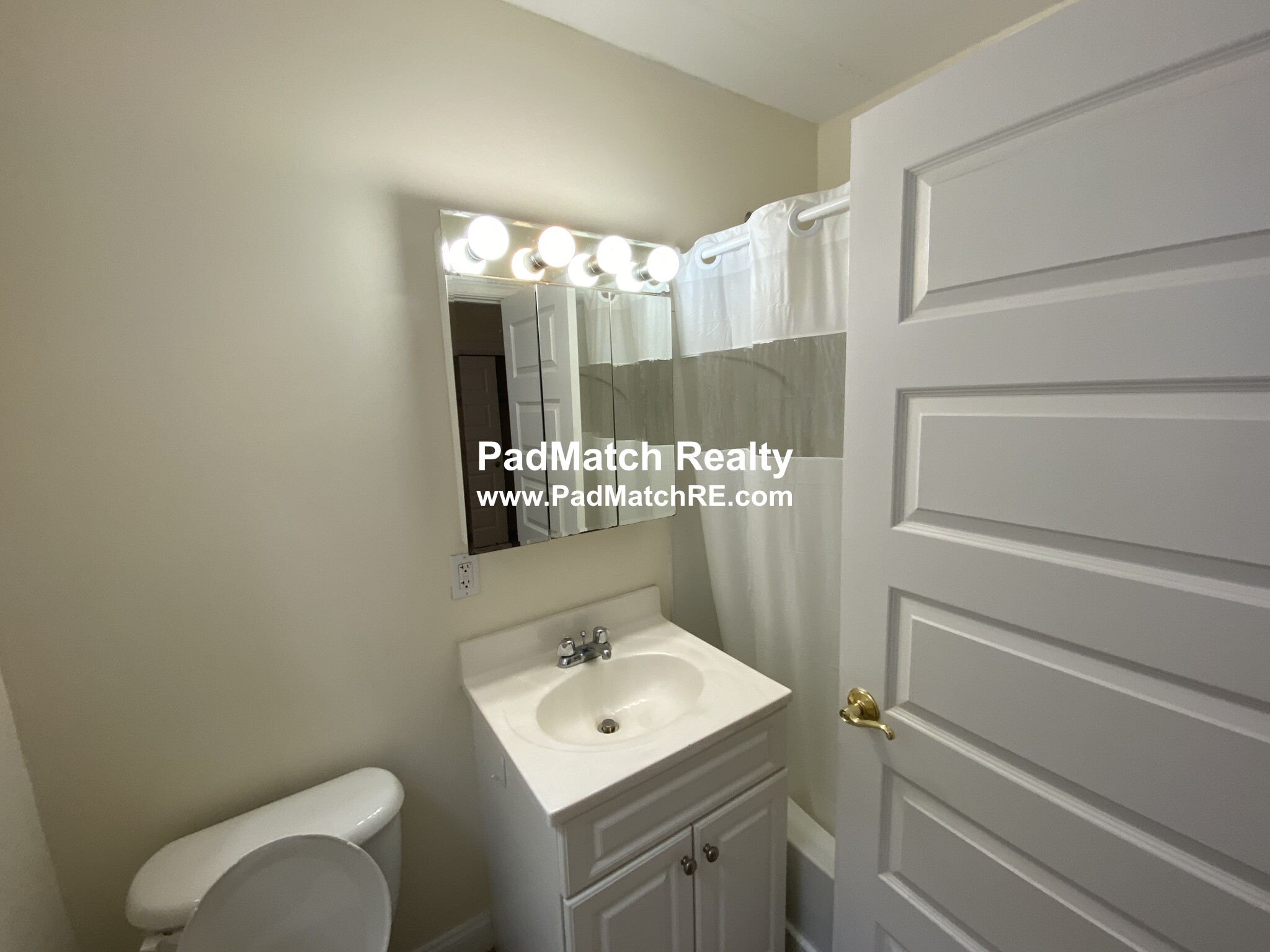 53 Ashford St, Allston