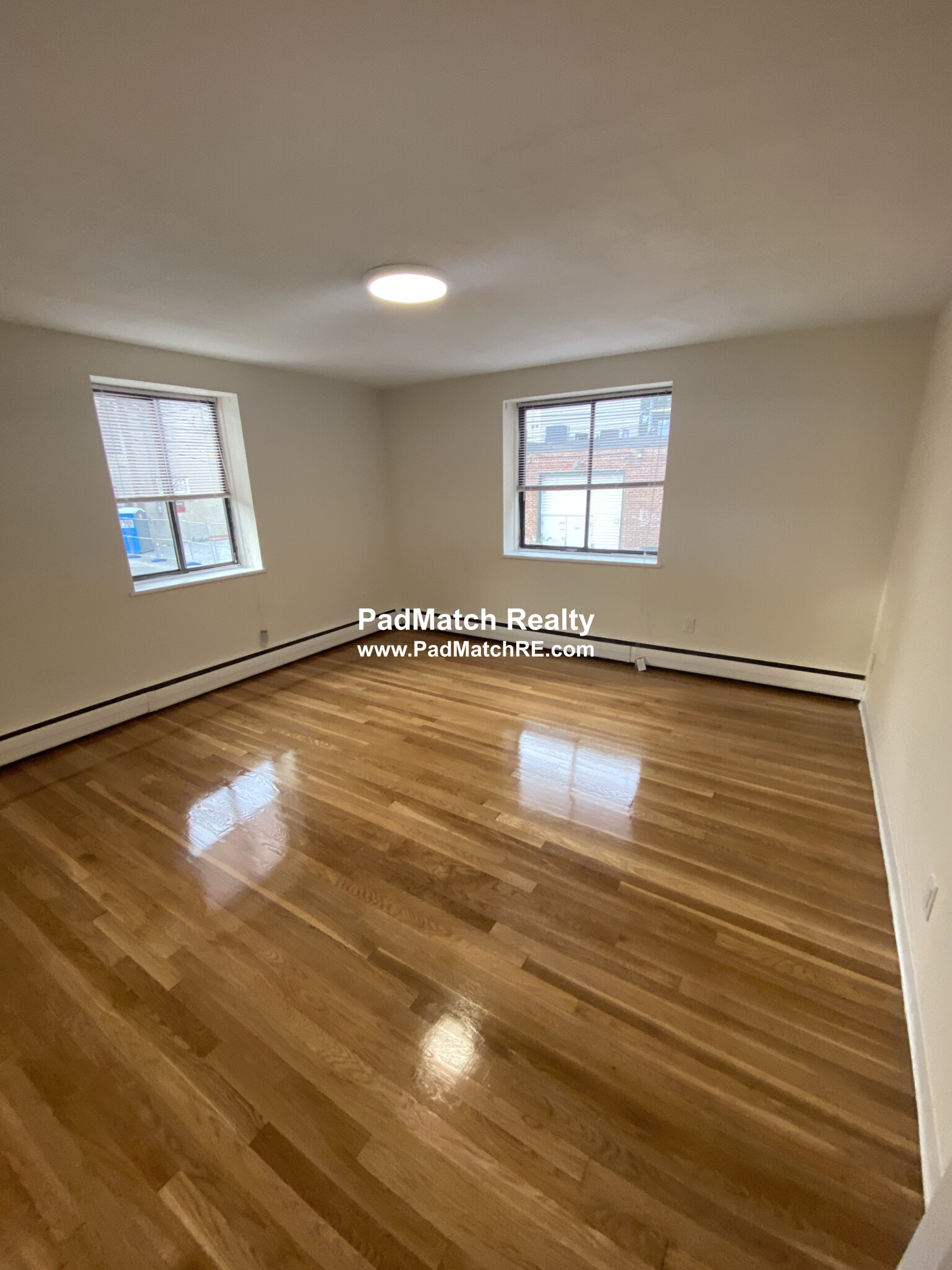 230 Babcock St, West End