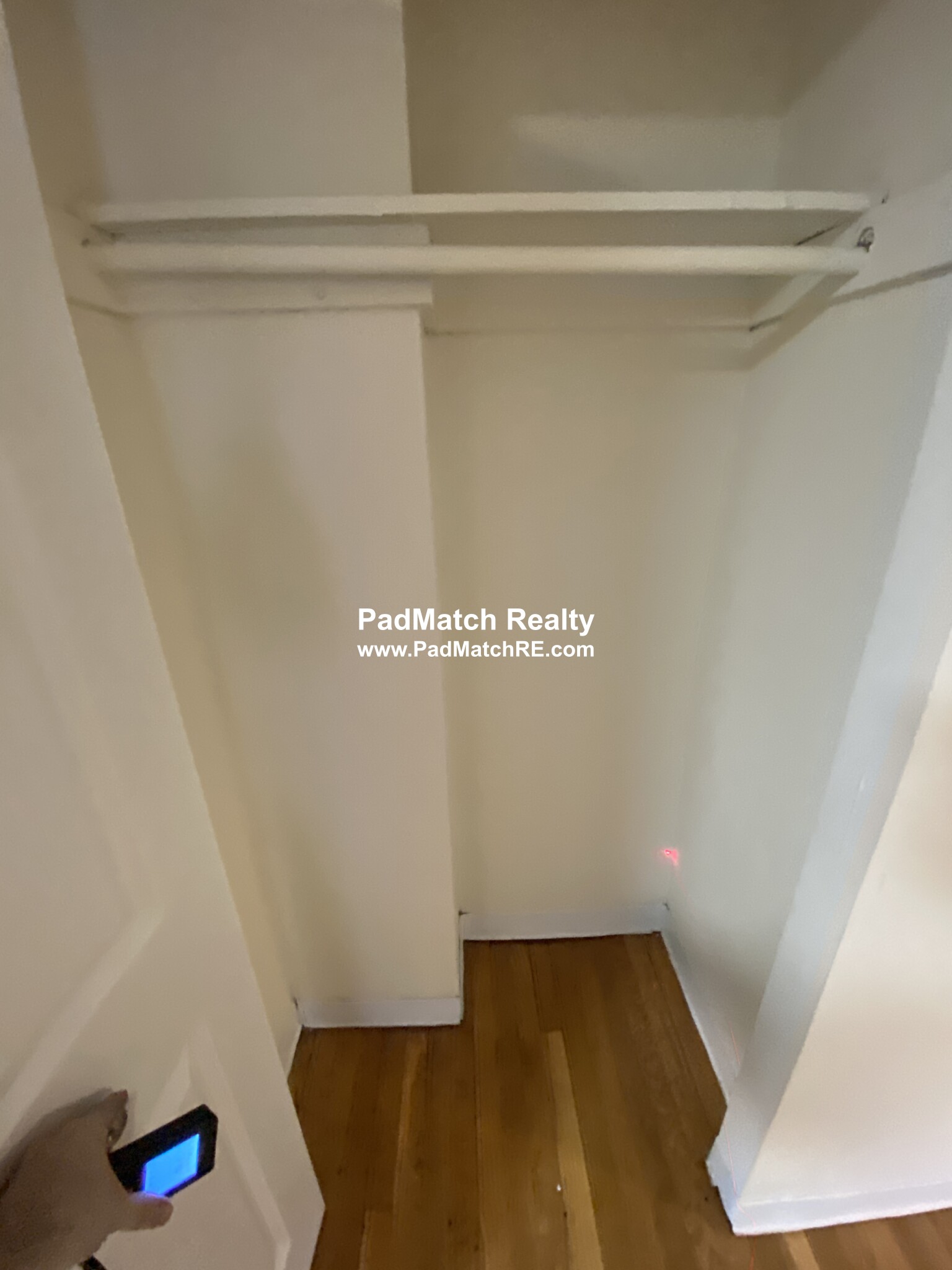 230 Babcock St, West End