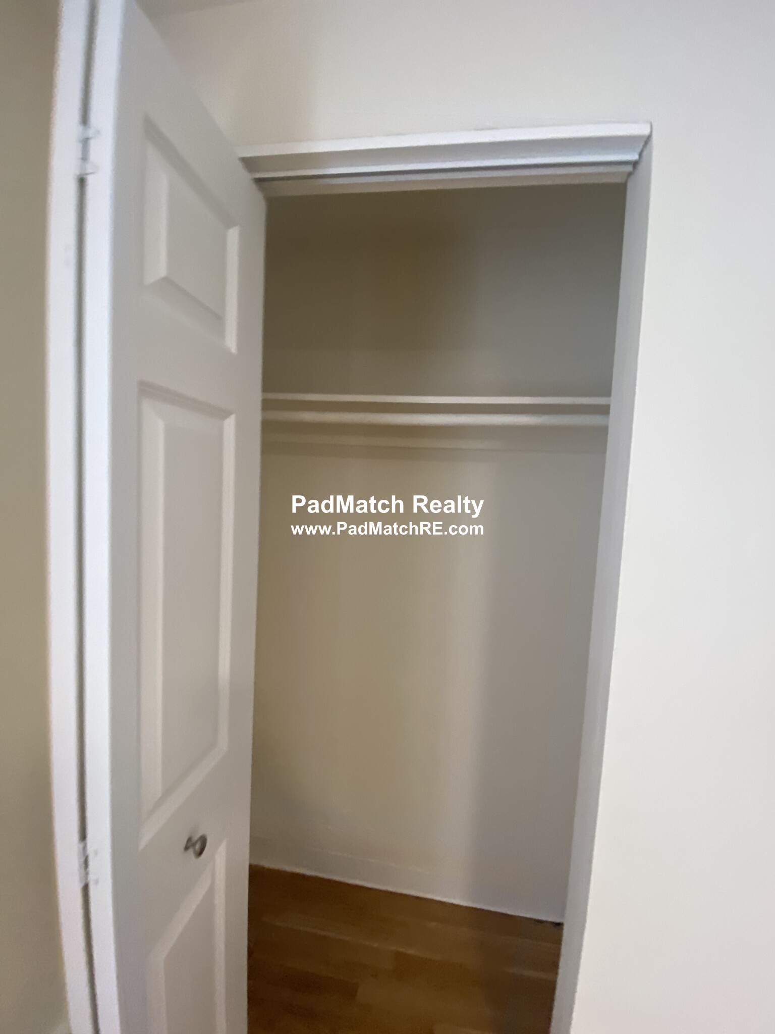 230 Babcock St, West End