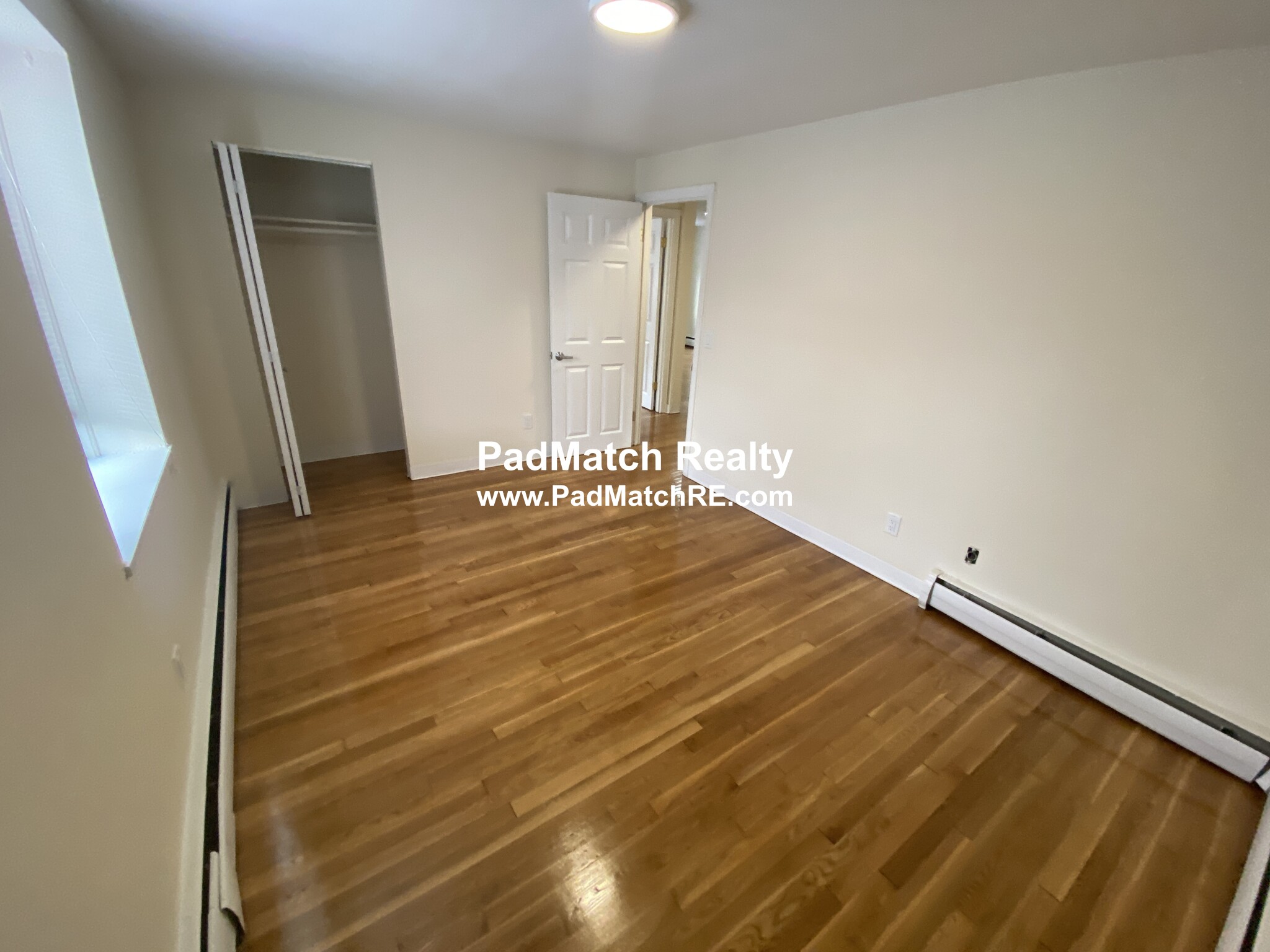 230 Babcock St, West End