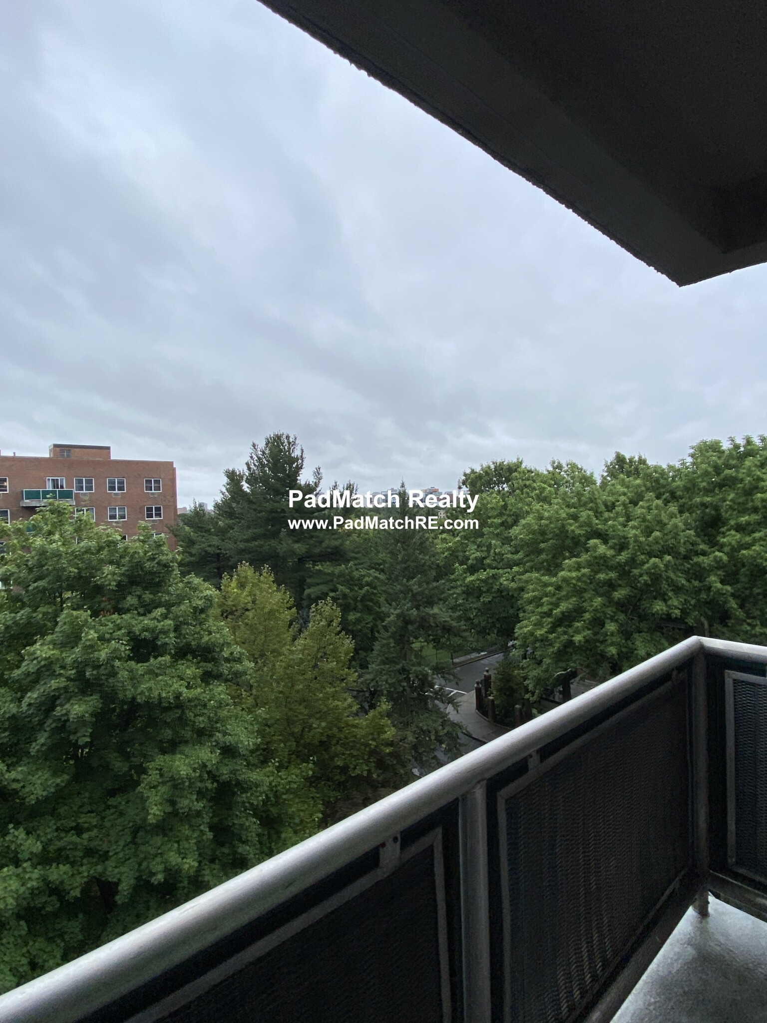 185 Freeman St, North Brookline