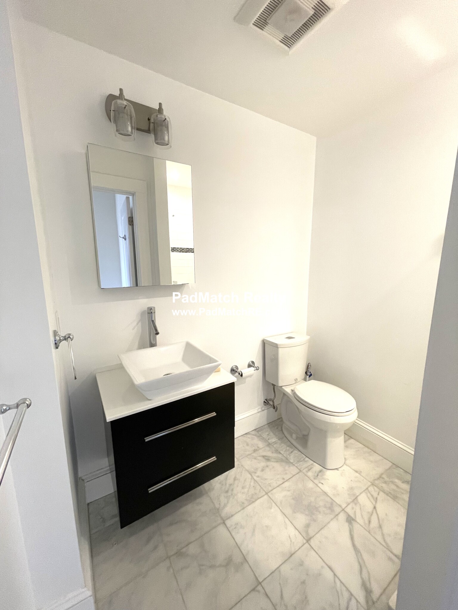 2 bed, 2 bath apartment for rent at 30 Addington Rd Unit 1, Washington Square — photo 5 of 19