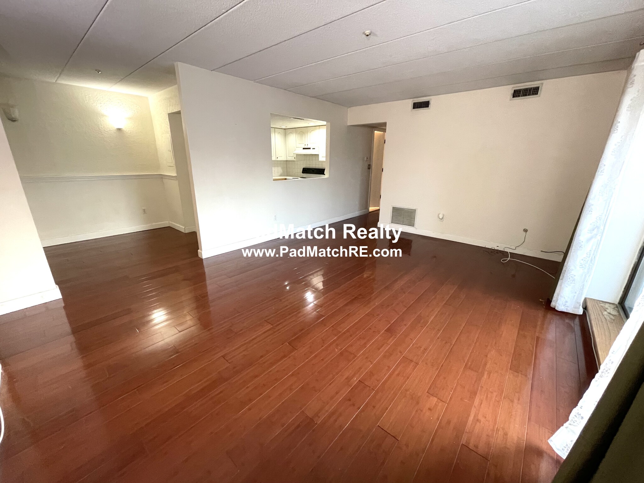 2 bed, 1 bath apartment for rent at 685 Main St Unit 14, Weymouth — photo 5 of 19