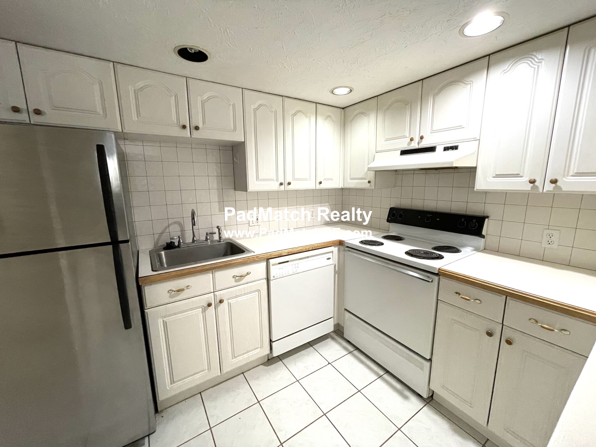 2 bed, 1 bath apartment for rent at 685 Main St Unit 14, Weymouth — photo 9 of 19