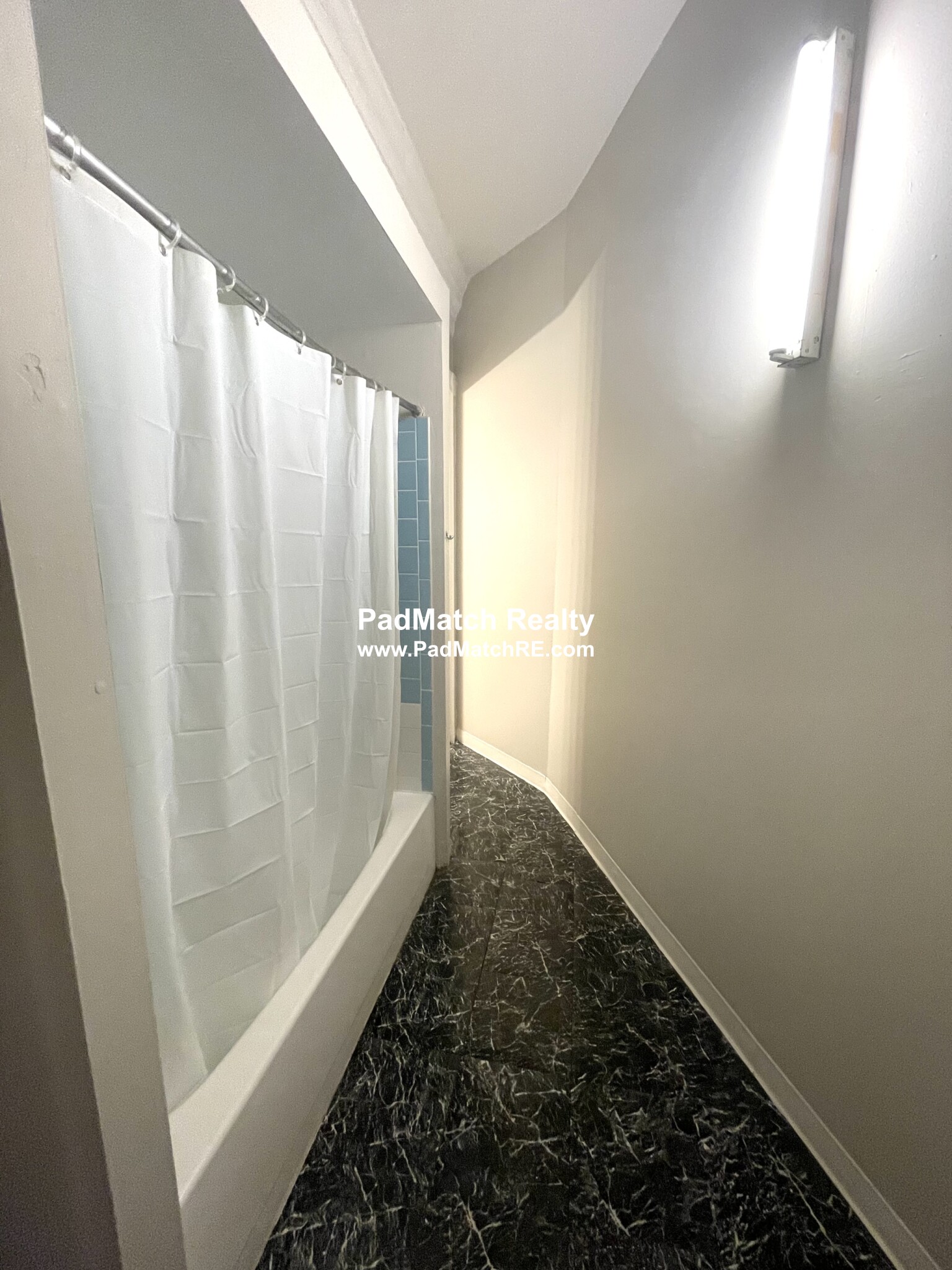 45 Bay State Rd, Fenway