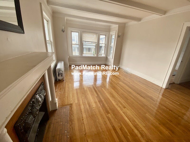 Photo 2 of 15-17 Boulevard Ter. Unit 17