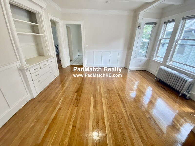 Photo 3 of 15-17 Boulevard Ter. Unit 17