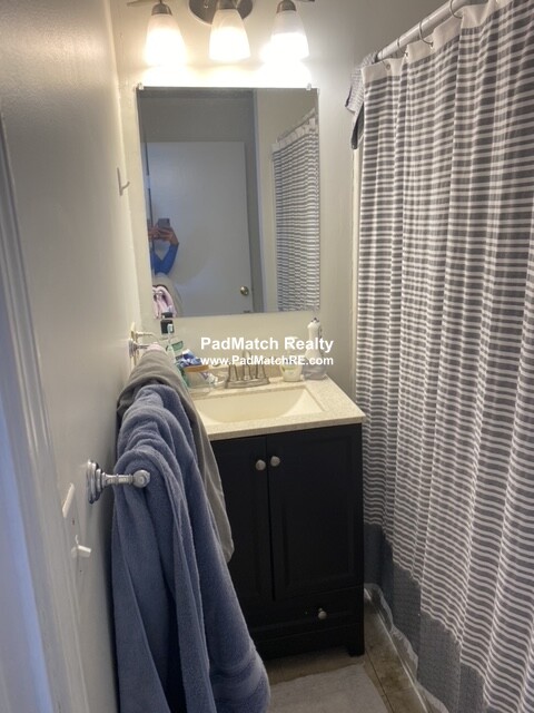 70 Joy St, Beacon Hill