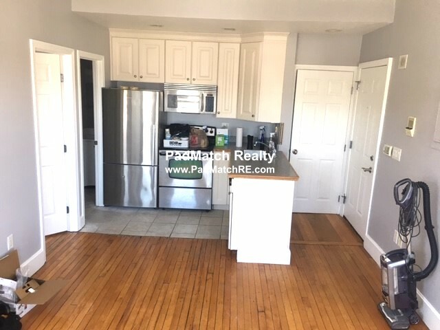 1 Centre Street Ter, Roxbury