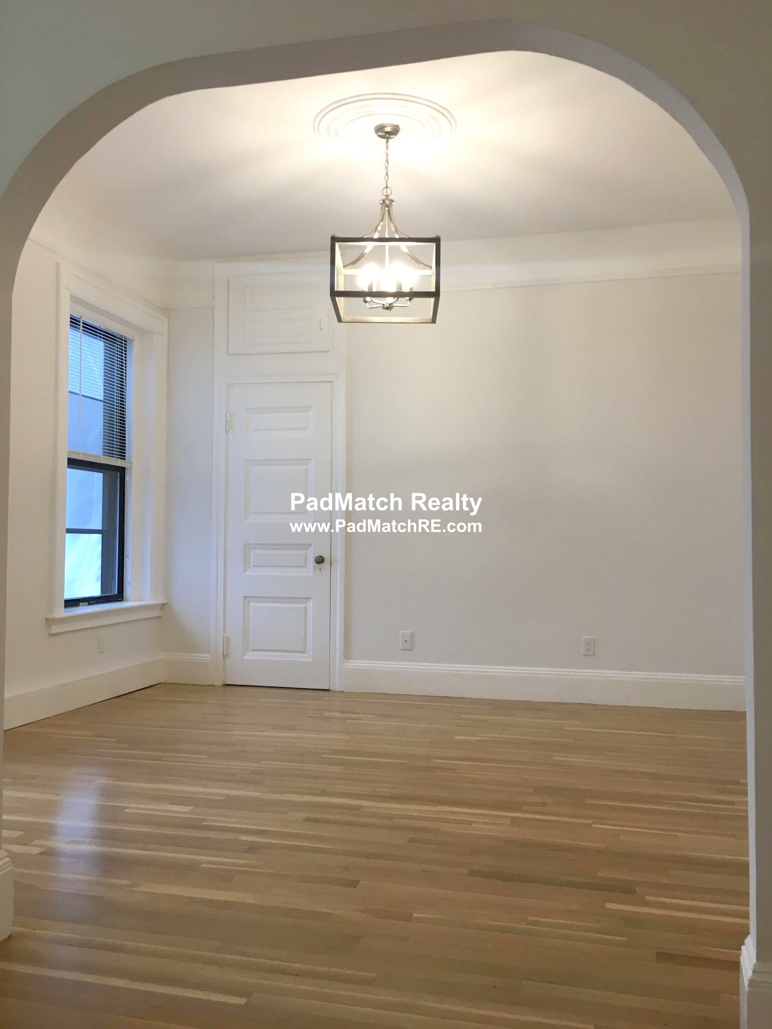 290 Commonwealth Ave, Back Bay