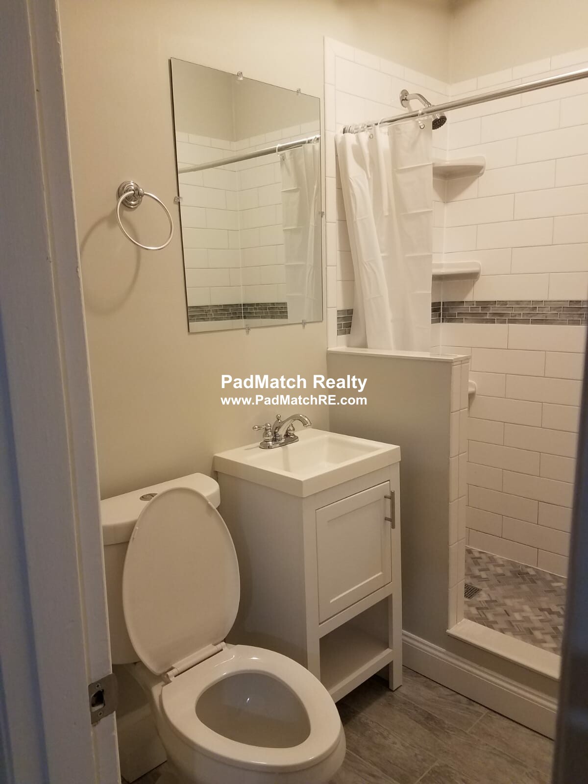 1082 Commonwealth Ave, Allston