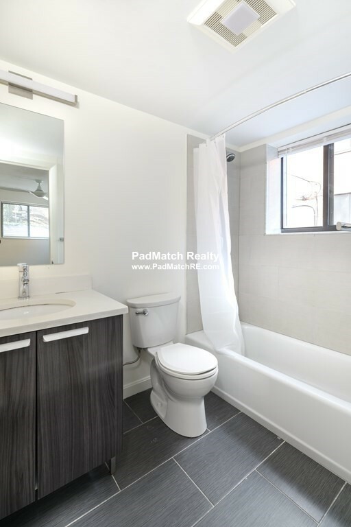 44 Parker Hill Ave, Mission Hill