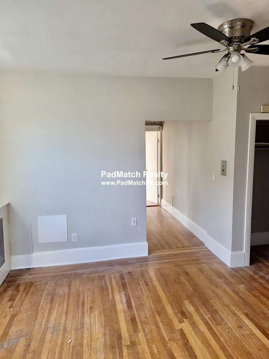 1082 Commonwealth Ave, Allston