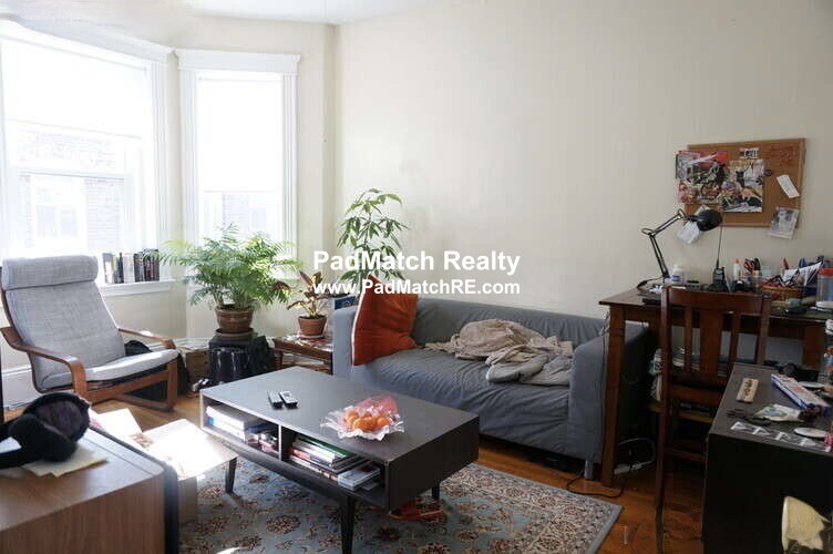 11 Royce Rd, Allston