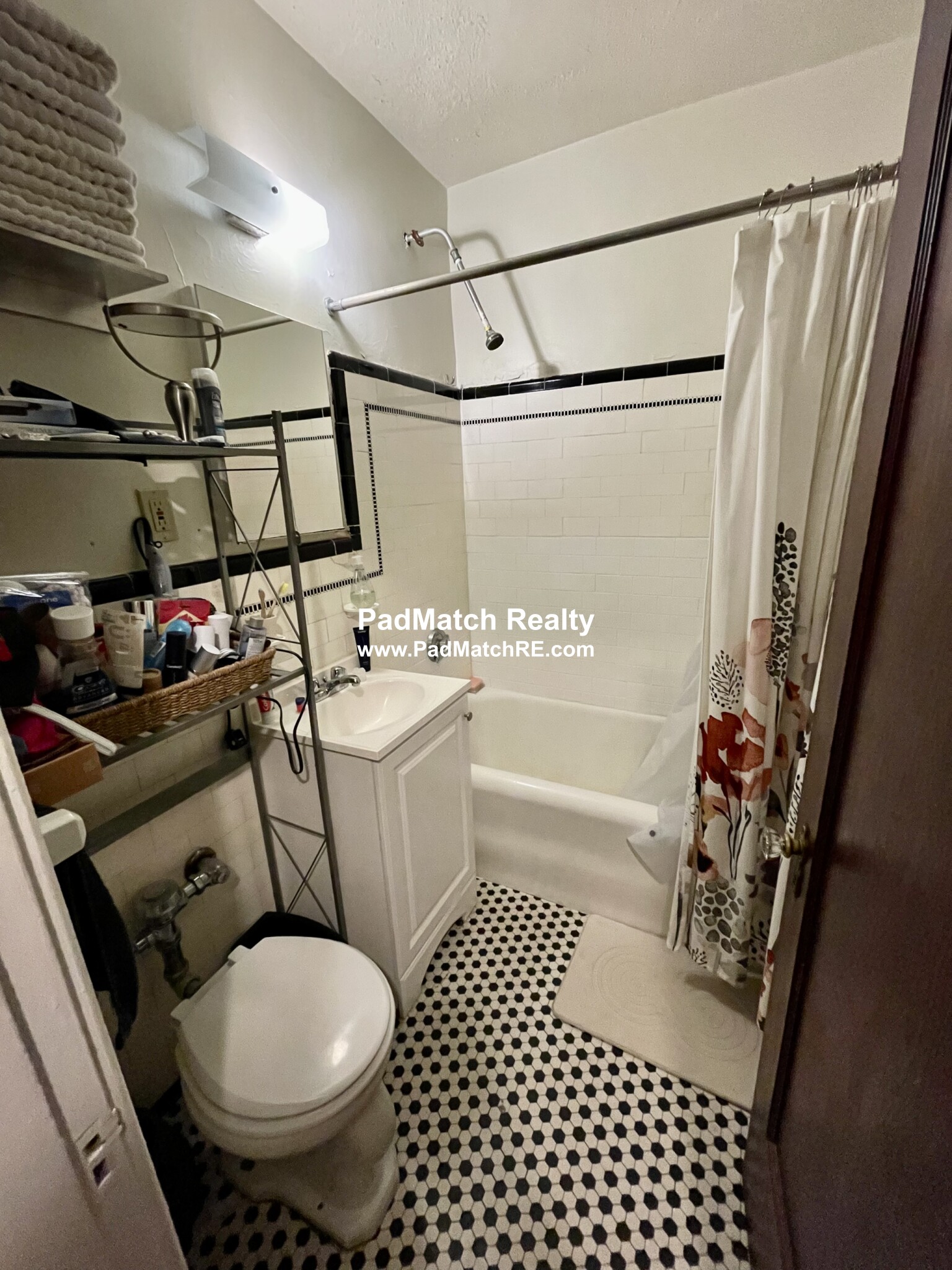 349 Pleasant St, Malden