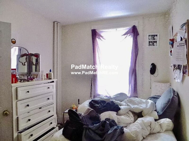 32 Edgerly Rd, Fenway