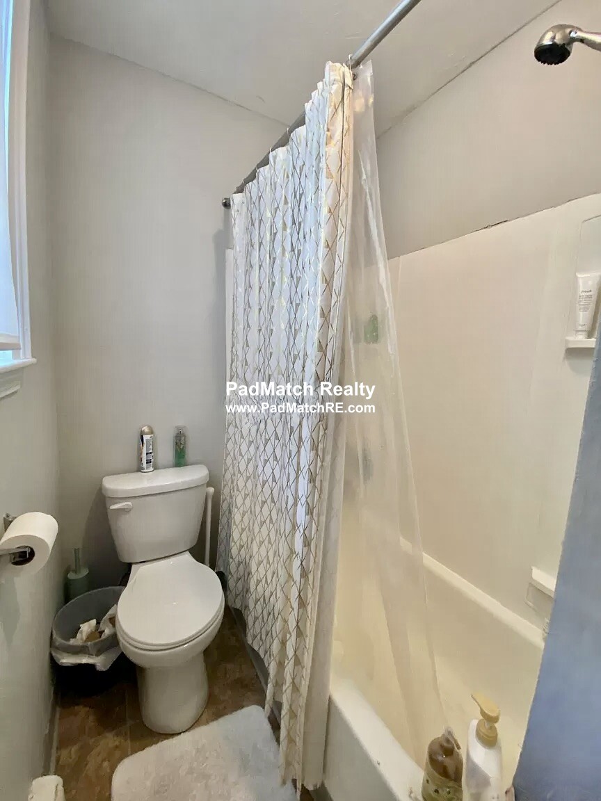 172 Bigelow St, Brighton