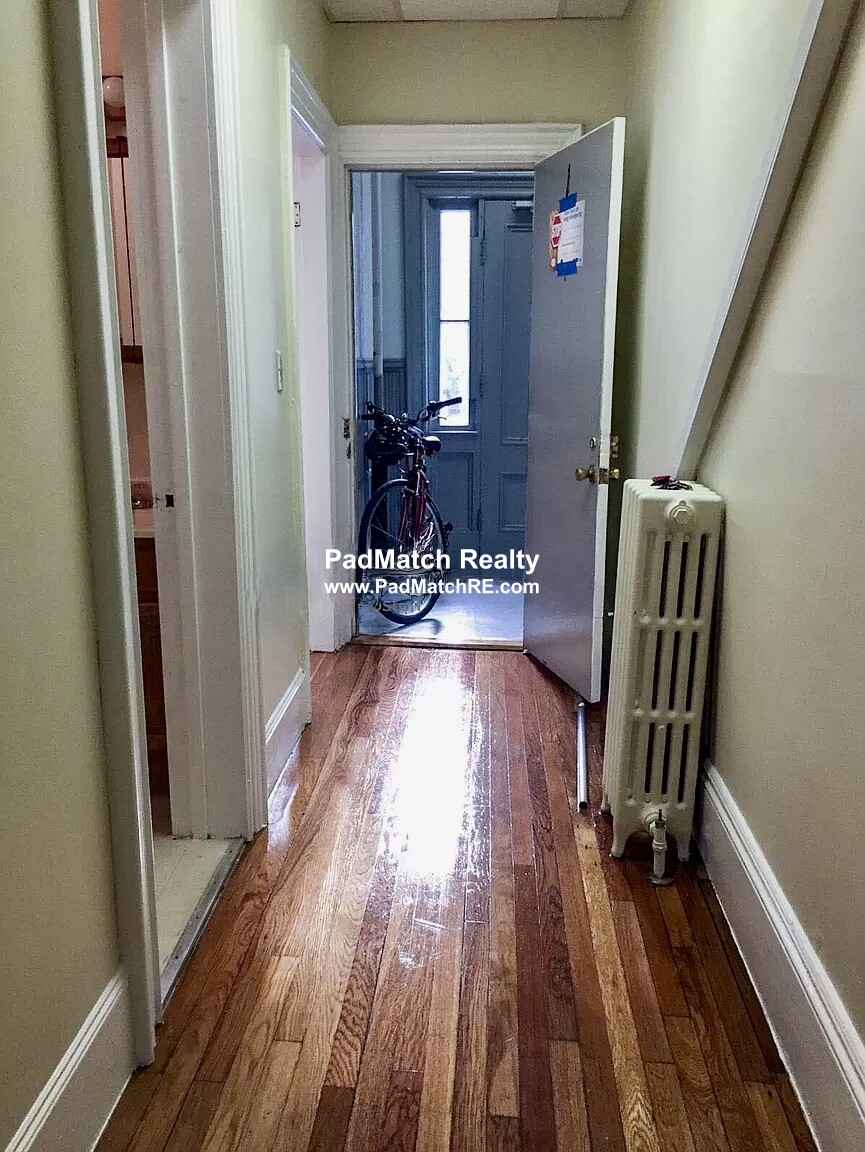 172 Bigelow St, Brighton