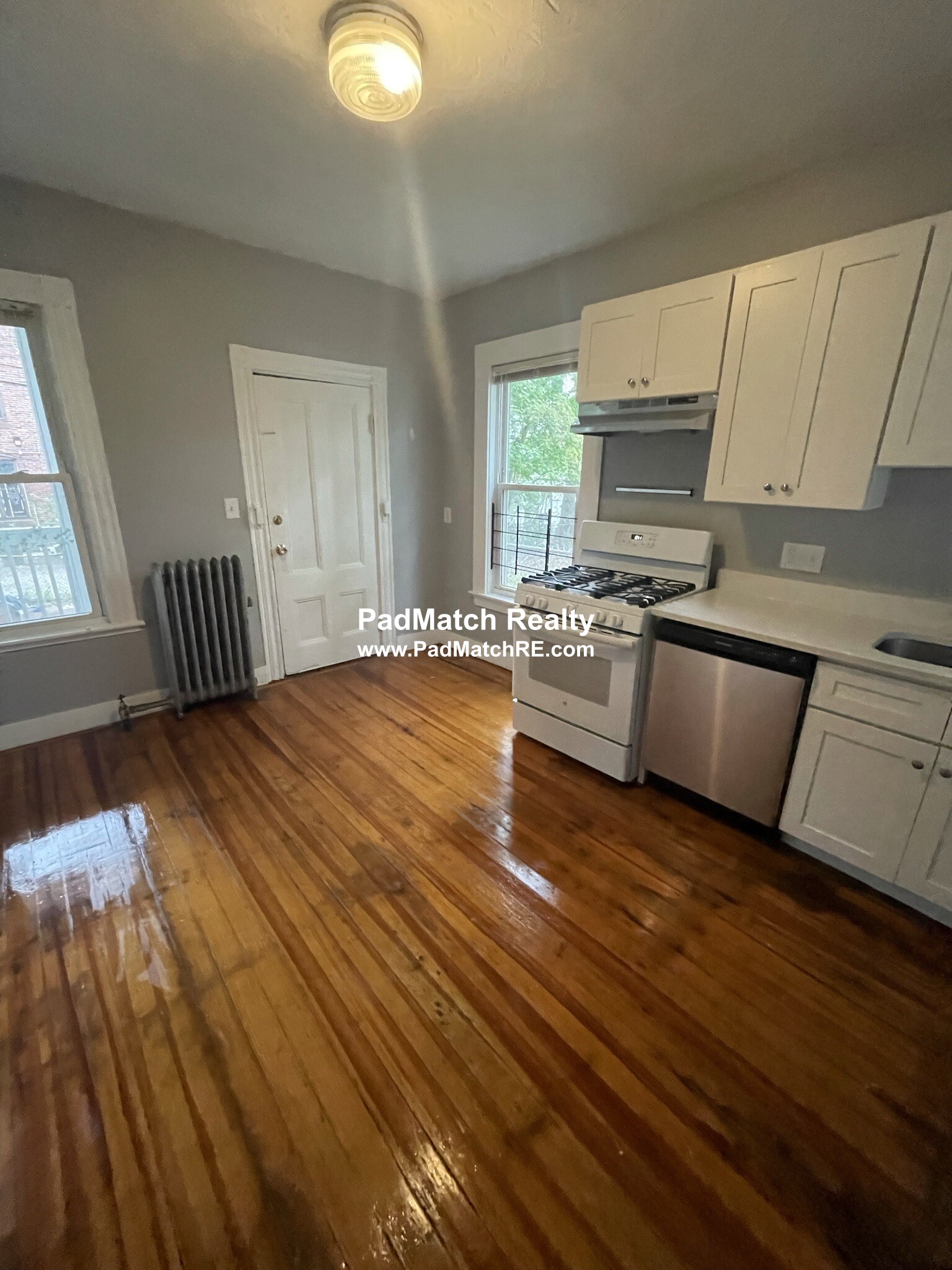 3 bed, 1 bath apartment for rent at 51 Pontiac St Unit 1, Mission Hill — photo 4 of 11