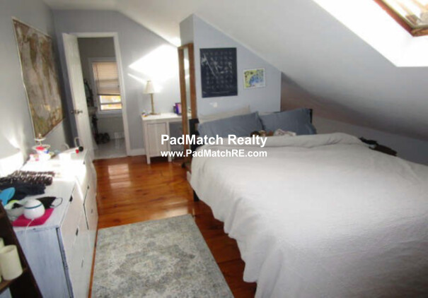 7 Biltmore St, Jamaica Plain