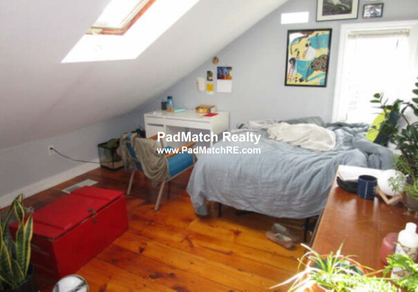 7 Biltmore St, Jamaica Plain