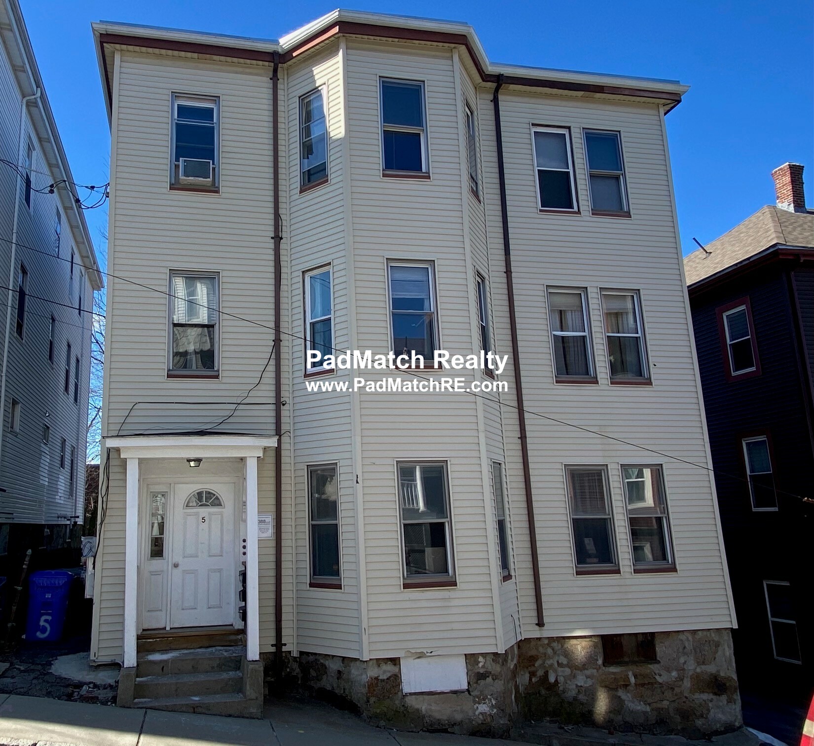 3 bed, 1 bath apartment for rent at 5 Sunset St Unit 3, Mission Hill — photo 14 of 14