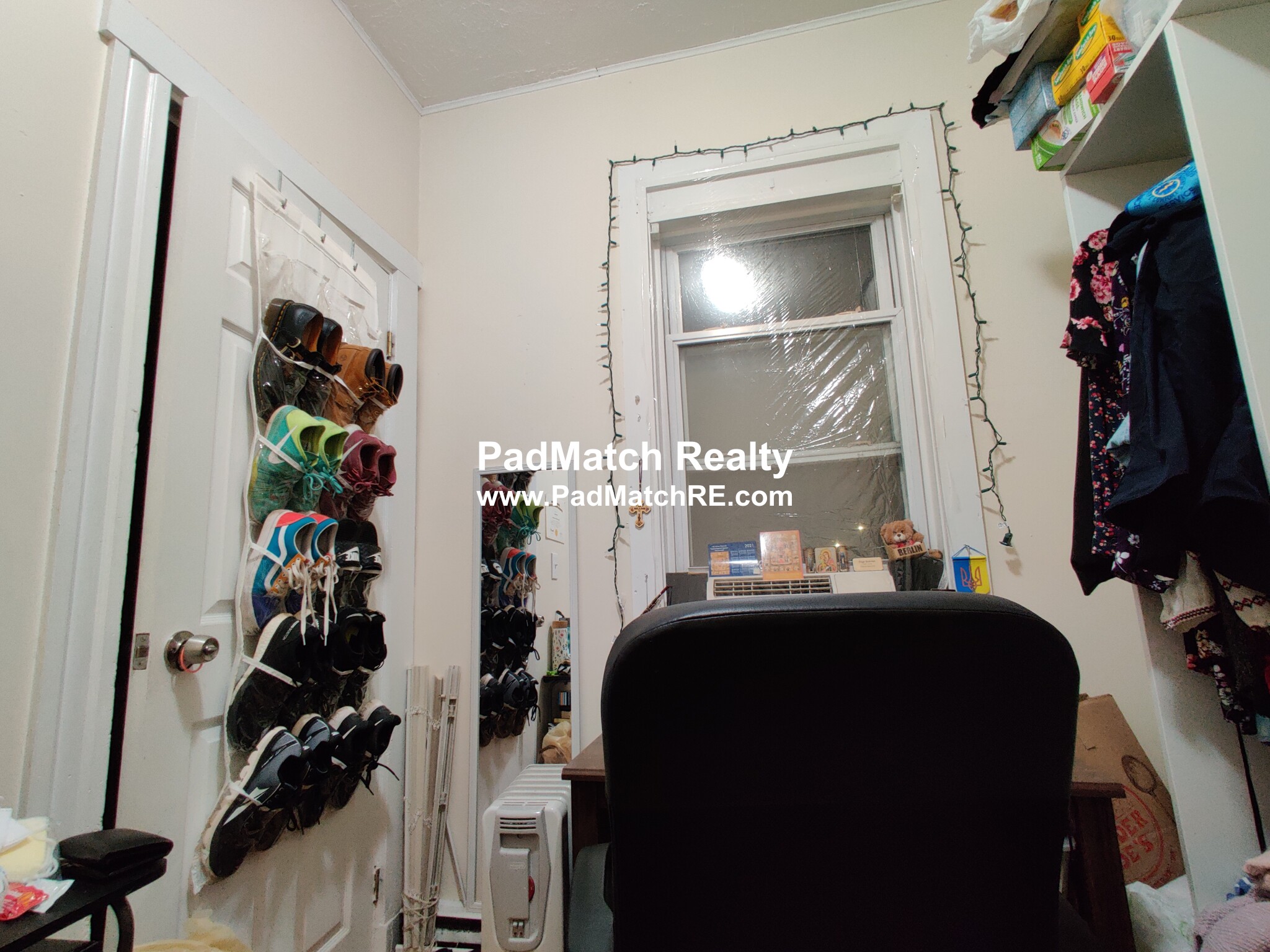 3 bed, 1 bath apartment for rent at 5 Sunset St Unit 3, Mission Hill — photo 10 of 14