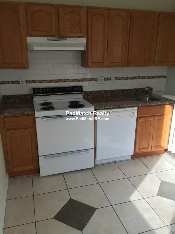 18 Euston St, West End