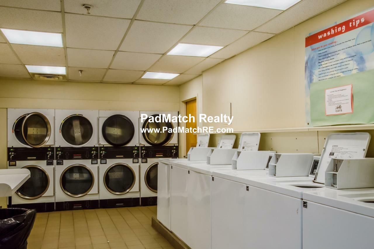 1110 Commonwealth Ave, Fenway