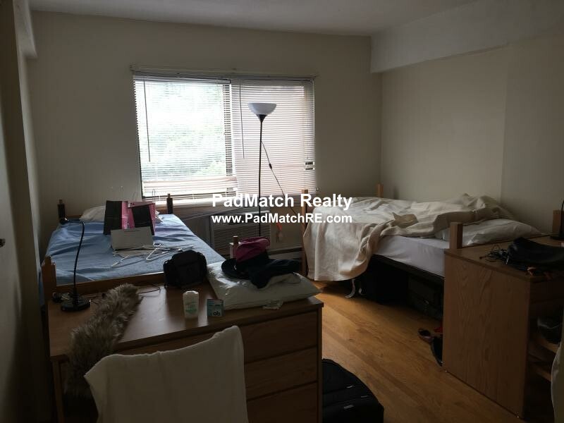 https://ygl-photos.s3.us-west-004.backblazeb2.com/8055W621ef436049d6.jpg