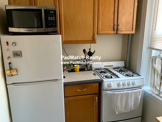 Photo 2 of 360 Riverway Unit 22
