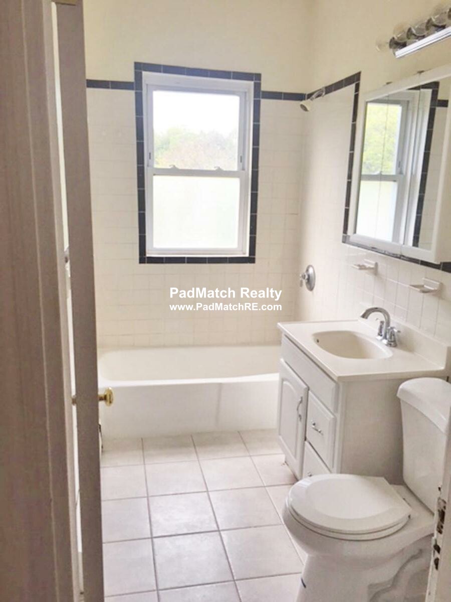 7 Timon Ave, Chestnut Hill