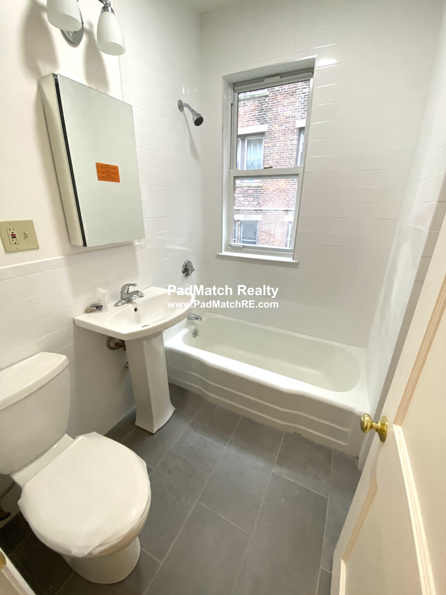 11 Scottfield Rd, Allston